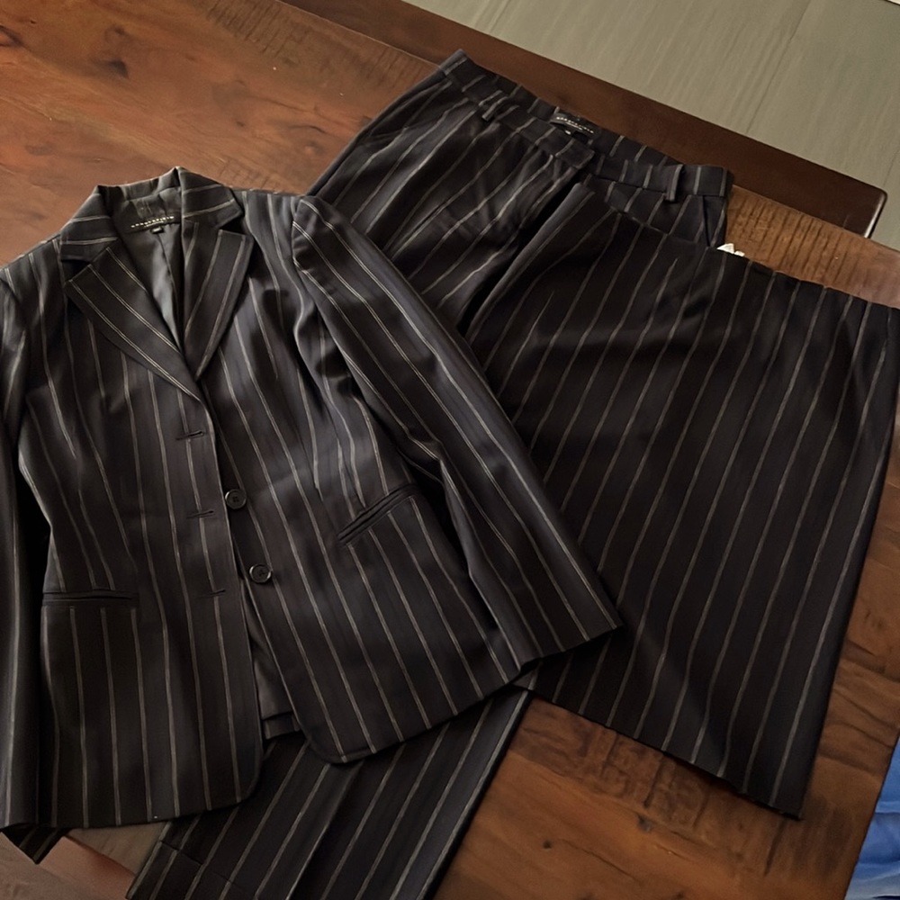 Brooksfield collection Italian three piece suit. Pin stripe.